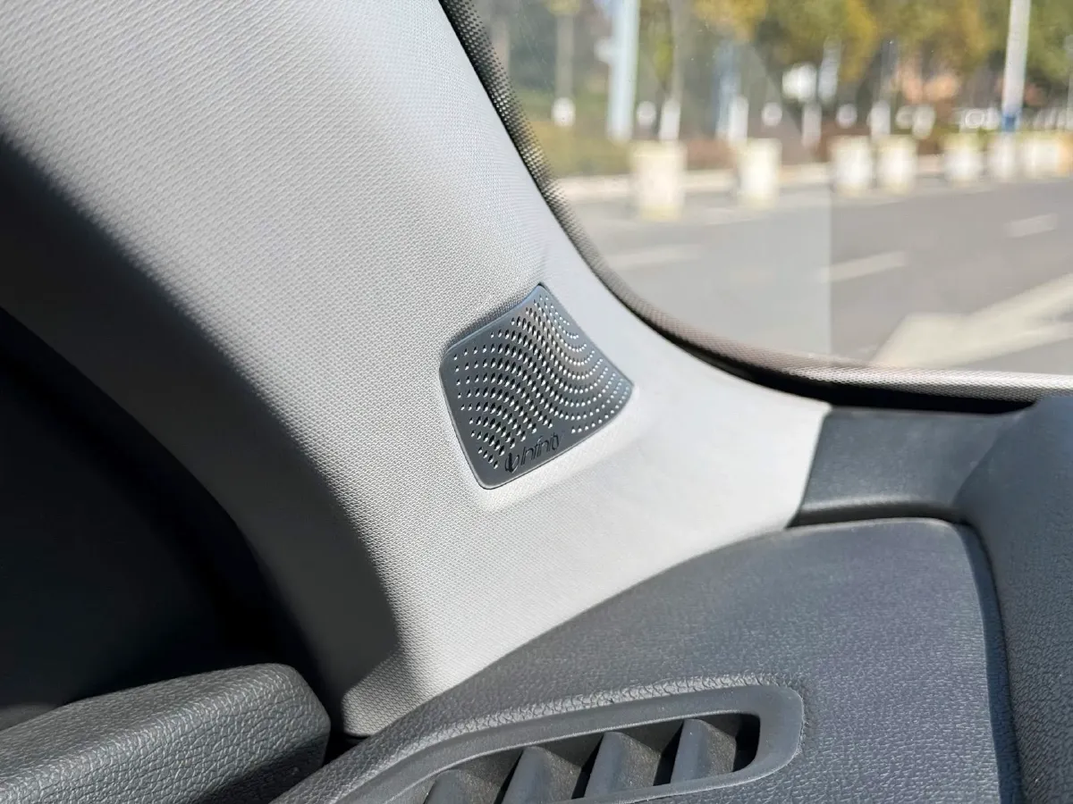 2024 Geely PrefaceL 1.5T 163HP L4 3DHT Hybrid,autocango,china used car exporter,china ev exporter,chinese used car exporter,chinese used ev exporter