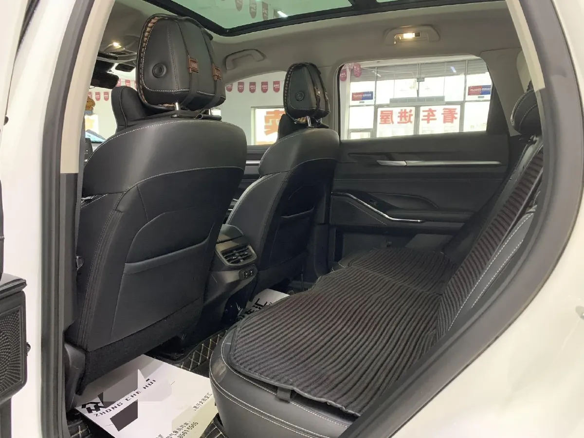 2021 Haval H6 2.0T 211HP L4 7DCT,autocango,china used car exporter,china ev exporter,chinese used car exporter,chinese used ev exporter