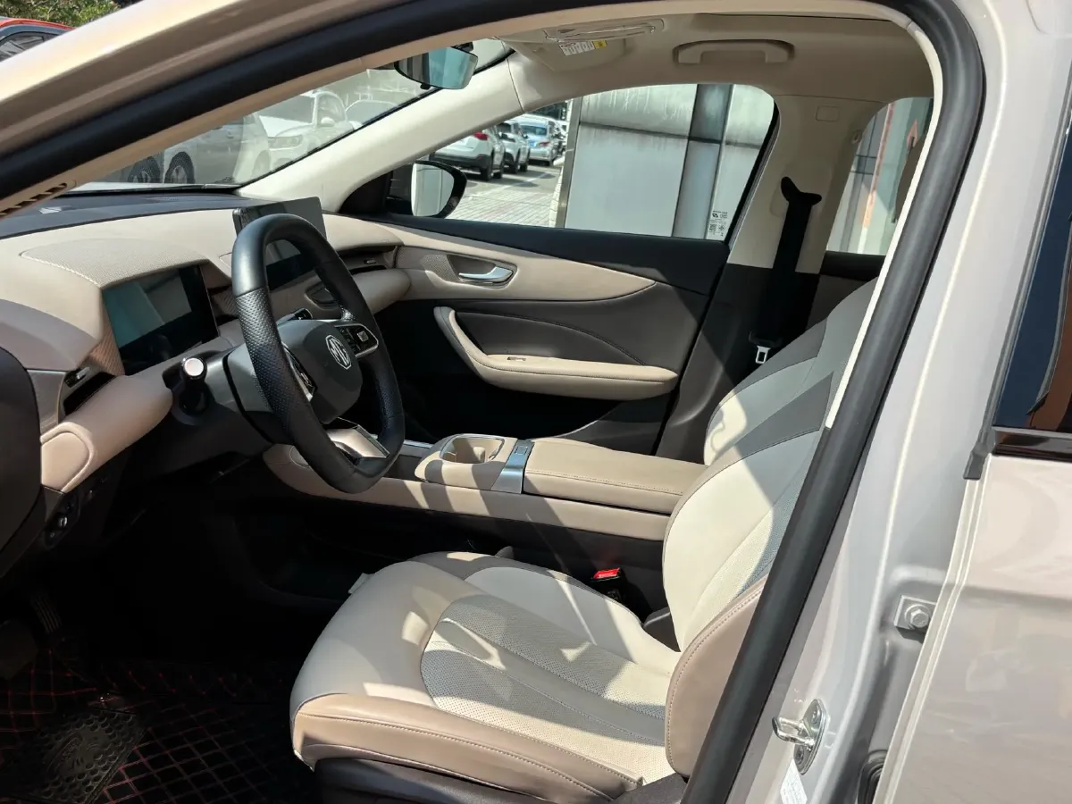 2025 MG MG ES5 BEV 62.2KWH,autocango,china used car exporter,china ev exporter,chinese used car exporter,chinese used ev exporter