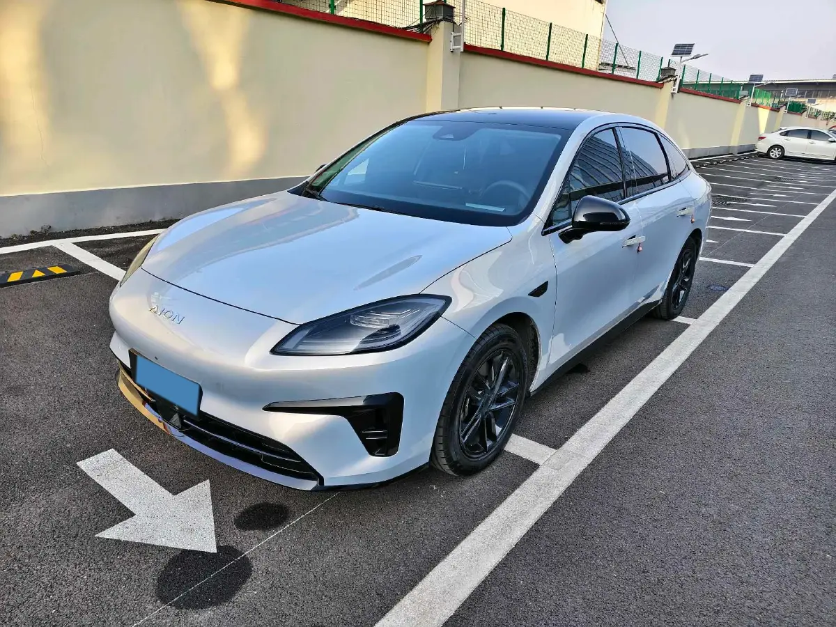 2025 Aion AION RT BEV 68.1KWH