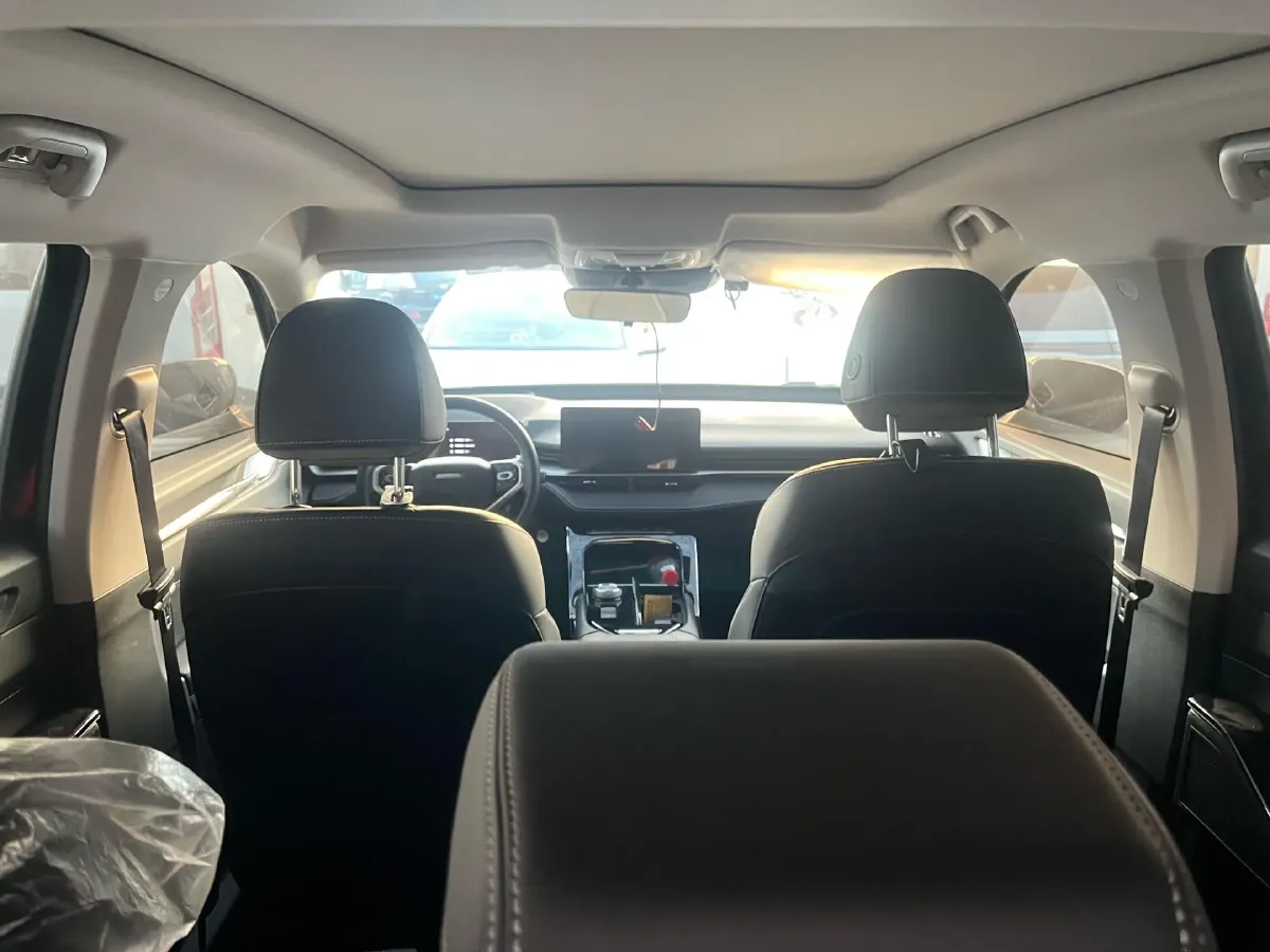 2024 Haval H6 1.5T 184HP L4 7DCT,autocango,china used car exporter,china ev exporter,chinese used car exporter,chinese used ev exporter