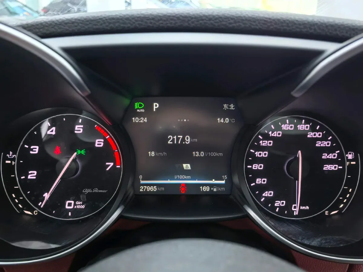 2017 Ford Mustang 2.3T 314HP L4 6AT,autocango,china used car exporter,china ev exporter,chinese used car exporter,chinese used ev exporter