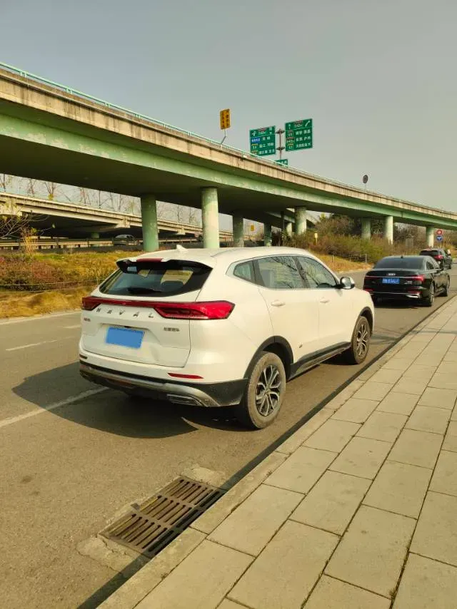 2021 Haval H6 1.5T 150HP L4 7DCT,autocango,china used car exporter,china ev exporter,chinese used car exporter,chinese used ev exporter