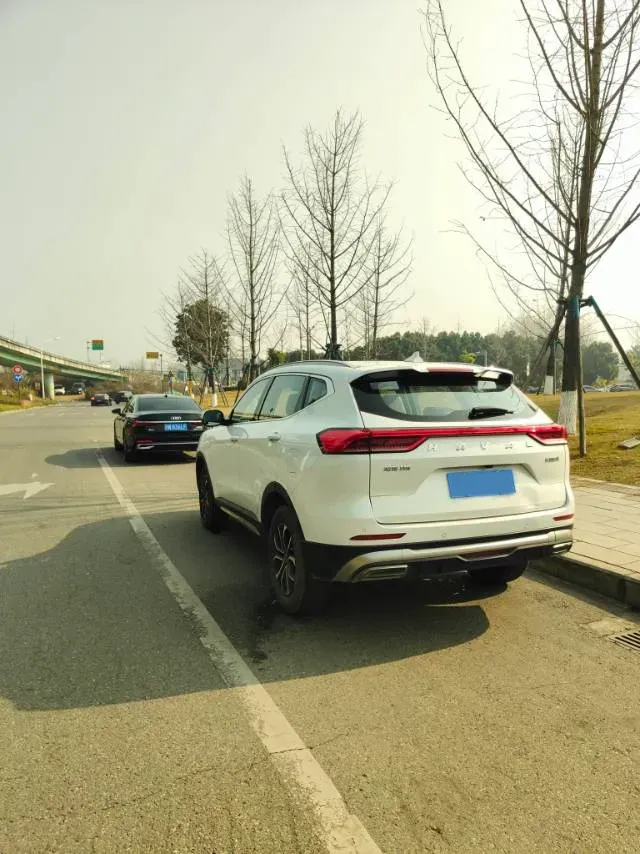 2021 Haval H6 1.5T 150HP L4 7DCT,autocango,china used car exporter,china ev exporter,chinese used car exporter,chinese used ev exporter