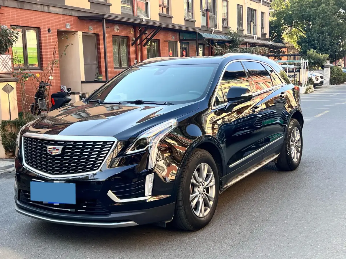 2020 Cadillac XT5 2.0T 237HP L4 9AT