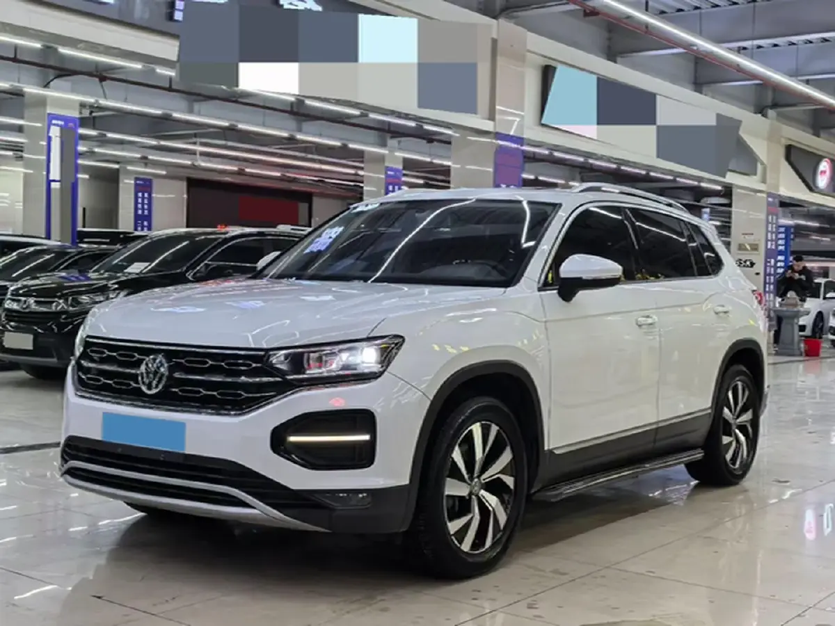 2019 Jeep Cherokee 2.0T 234HP L4 9AT