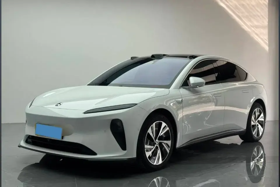 2024 NIO ET5T BEV 75KWH