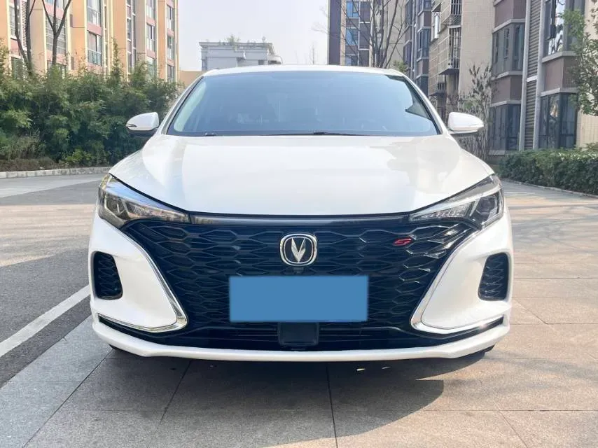 2021 ChangAn Eado 1.4T 160HP L4 7DCT,autocango,china used car exporter,china ev exporter,chinese used car exporter,chinese used ev exporter