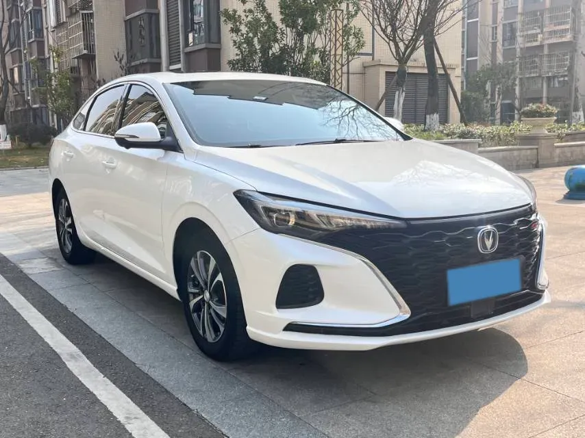 2021 ChangAn Eado 1.4T 160HP L4 7DCT,autocango,china used car exporter,china ev exporter,chinese used car exporter,chinese used ev exporter