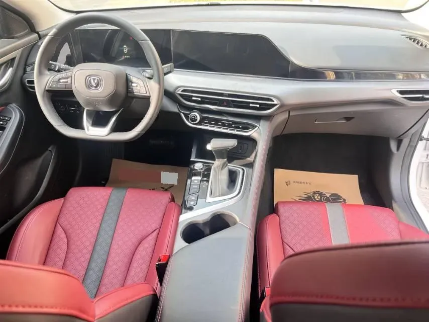 2021 ChangAn Eado 1.4T 160HP L4 7DCT,autocango,china used car exporter,china ev exporter,chinese used car exporter,chinese used ev exporter