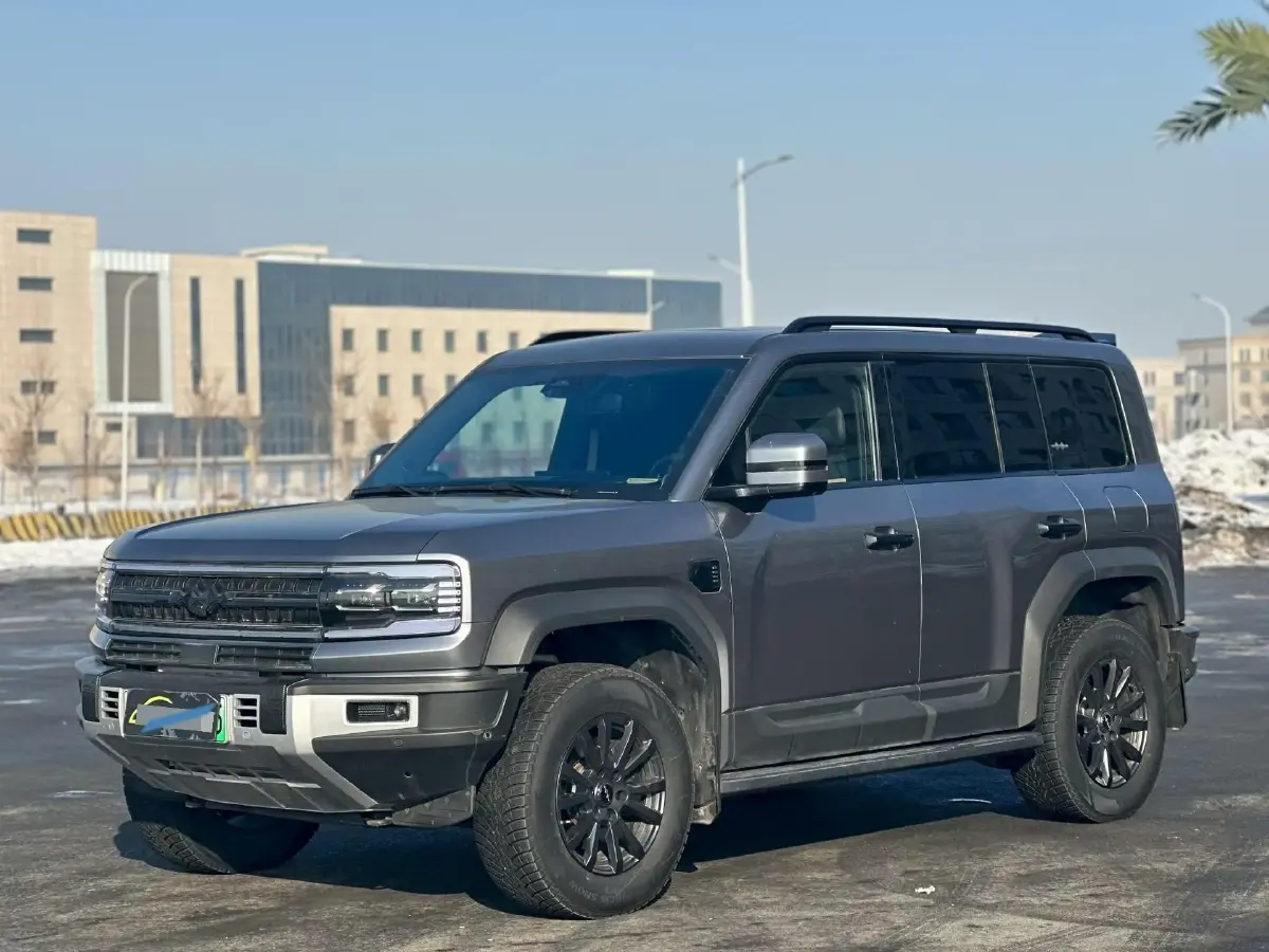 2023 FangChengBao Bao 5 1.5T 194HP L4 E-CVT PHEV 31.8KWH