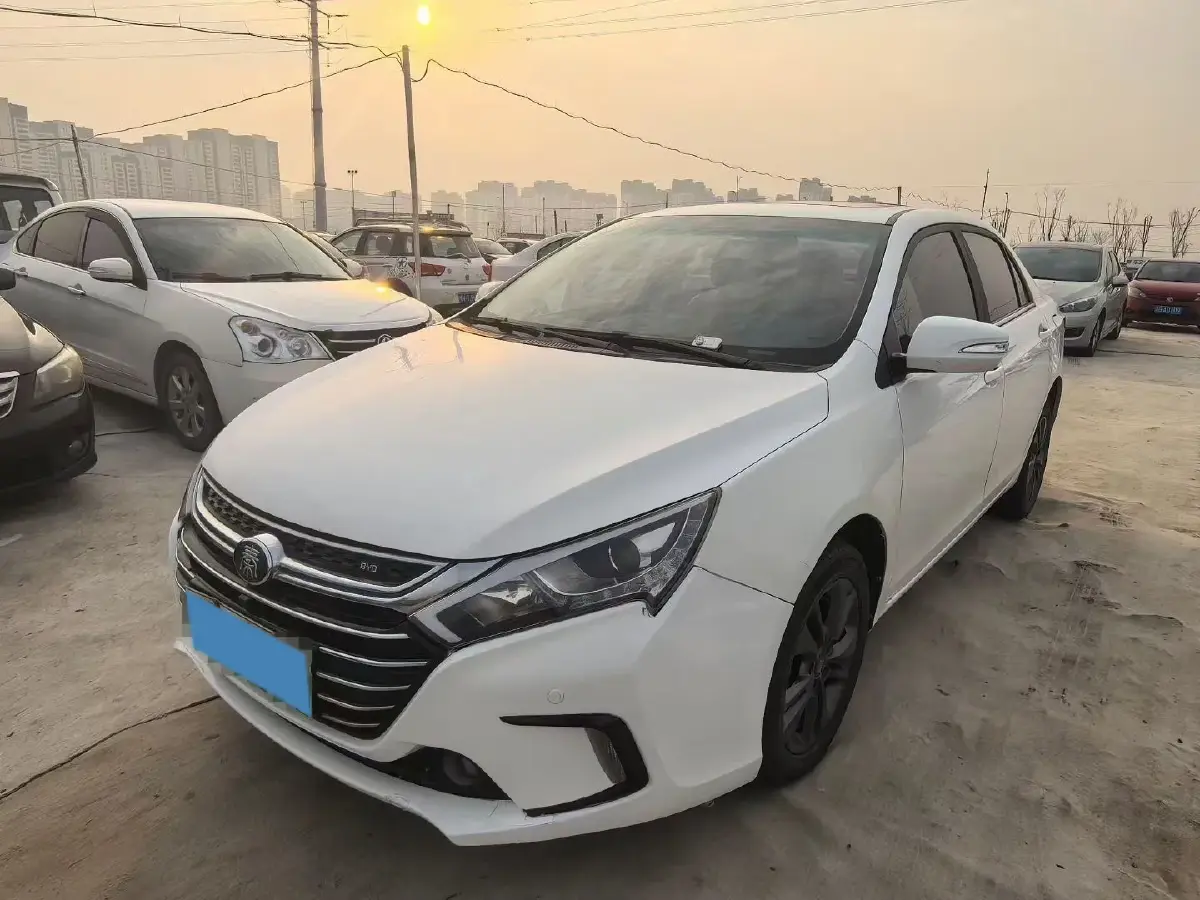 2017 BYD Qin 1.5T 154HP L4 6DCT PHEV 15.2KWH