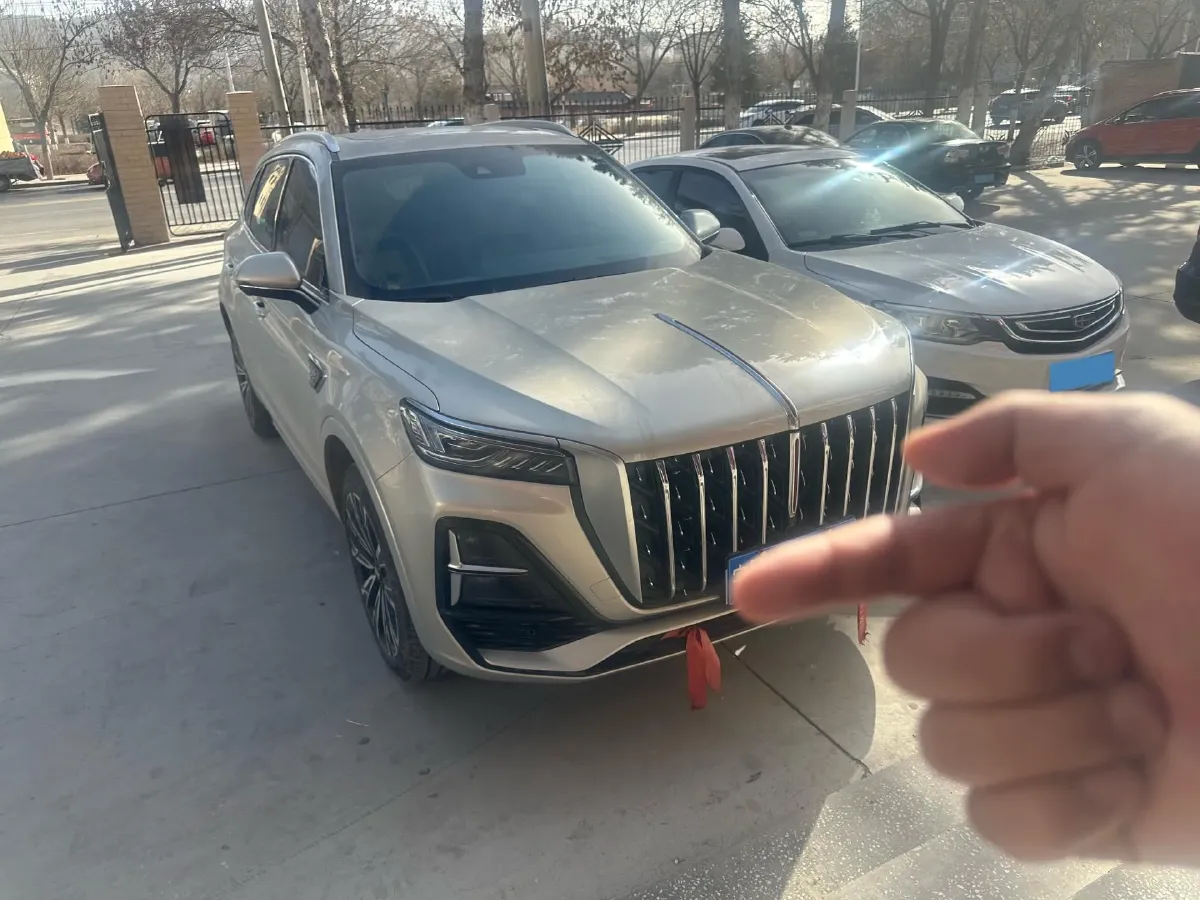 2023 HongQi HS5 2.0T 252HP L4 8AT,autocango,china used car exporter,china ev exporter,chinese used car exporter,chinese used ev exporter