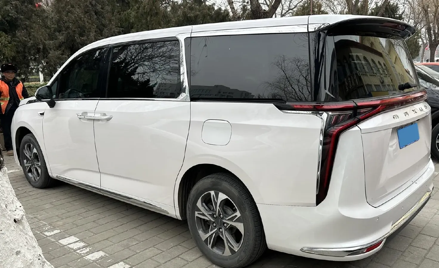 2022 MAXUS G90 2.0T 234HP L4 8AT,autocango,china used car exporter,china ev exporter,chinese used car exporter,chinese used ev exporter