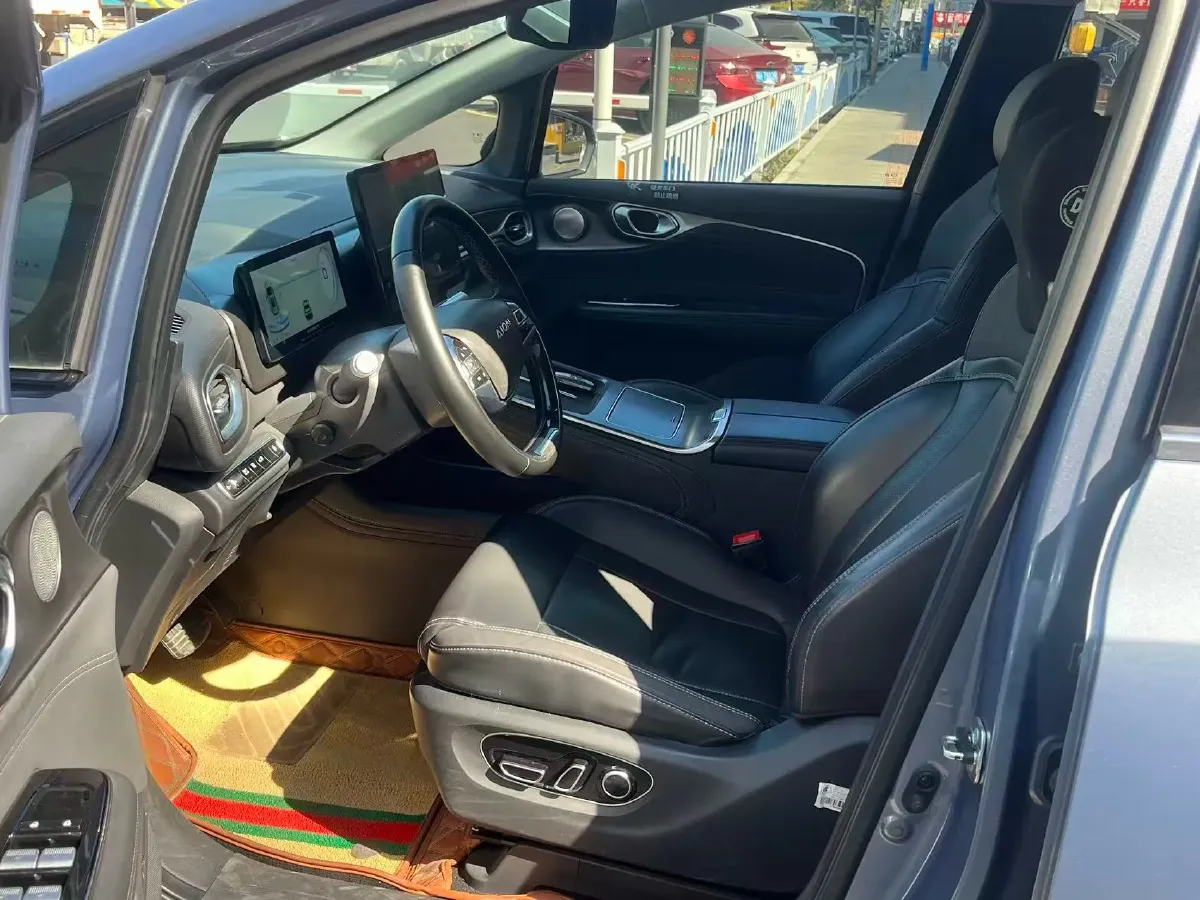 2024 Voyah ZhiYin BEV 77KWH,autocango,china used car exporter,china ev exporter,chinese used car exporter,chinese used ev exporter