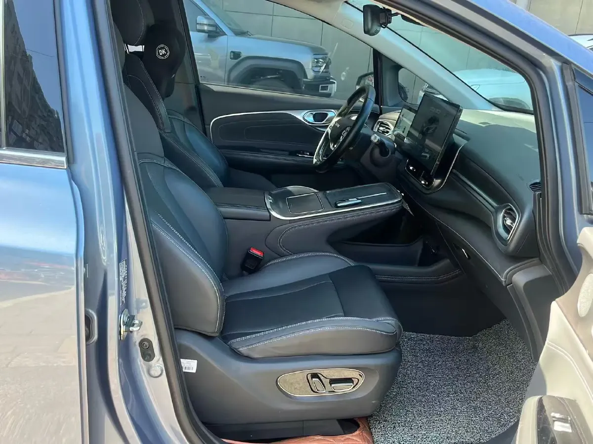 2024 Voyah ZhiYin BEV 77KWH,autocango,china used car exporter,china ev exporter,chinese used car exporter,chinese used ev exporter