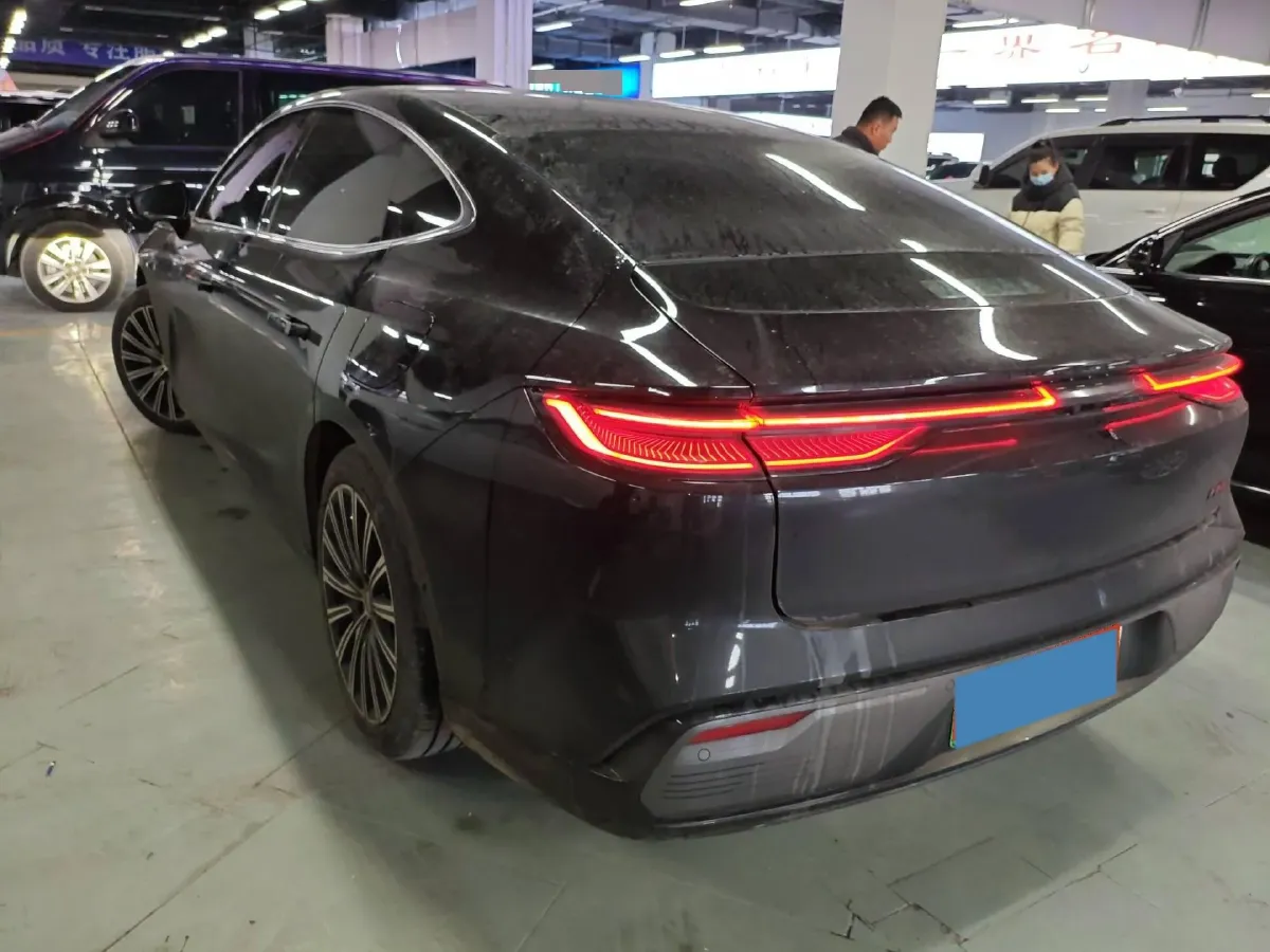 2025 Geely Galaxy Starshine 8 1.5T 163HP L4 3DHT PHEV 27.69KWH,autocango,china used car exporter,china ev exporter,chinese used car exporter,chinese used ev exporter