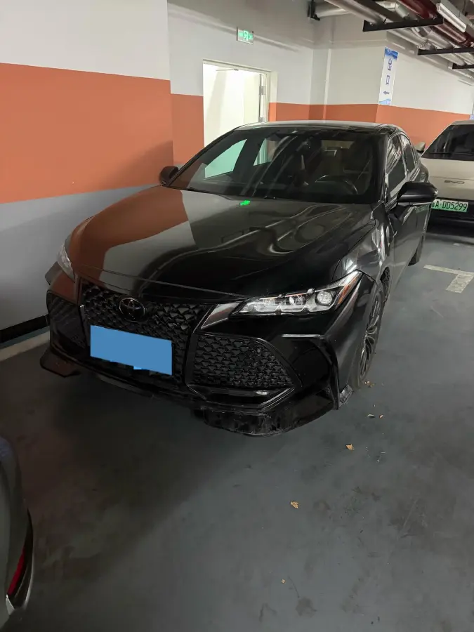 2021 Toyota Avalon 2.5L 209HP L4 8AT