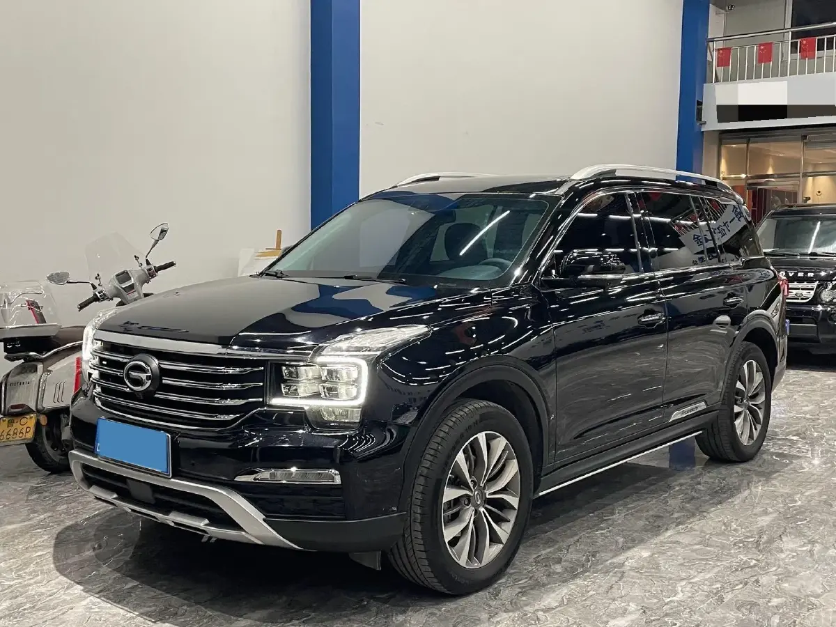 2017 GAC Trumpchi GS8 2.0T 201HP L4 6AT