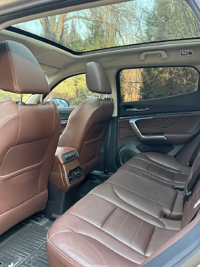 2017 WEY VV5 2.0T 197HP L4 7DCT,autocango,china used car exporter,china ev exporter,chinese used car exporter,chinese used ev exporter