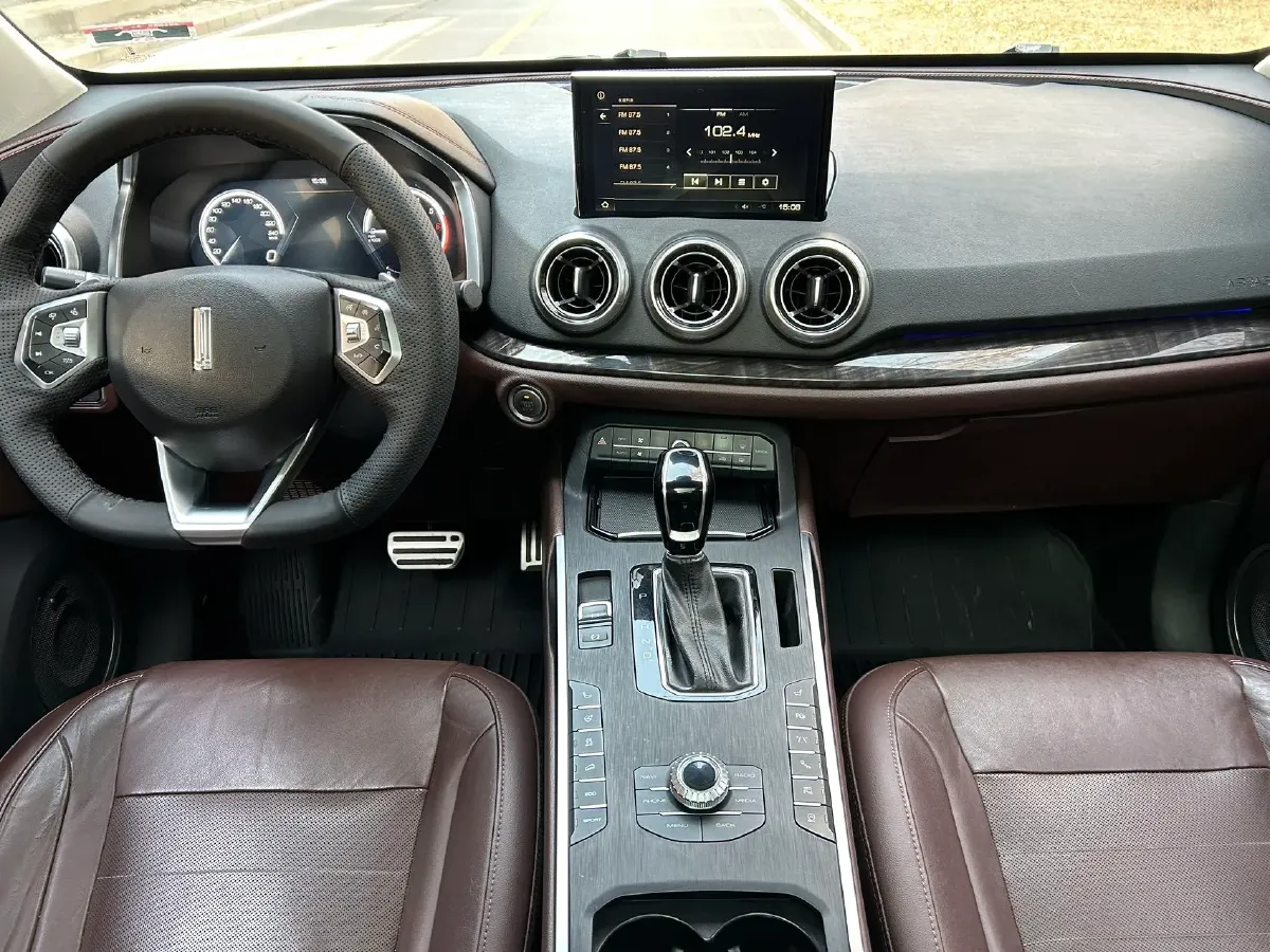 2017 WEY VV5 2.0T 197HP L4 7DCT,autocango,china used car exporter,china ev exporter,chinese used car exporter,chinese used ev exporter