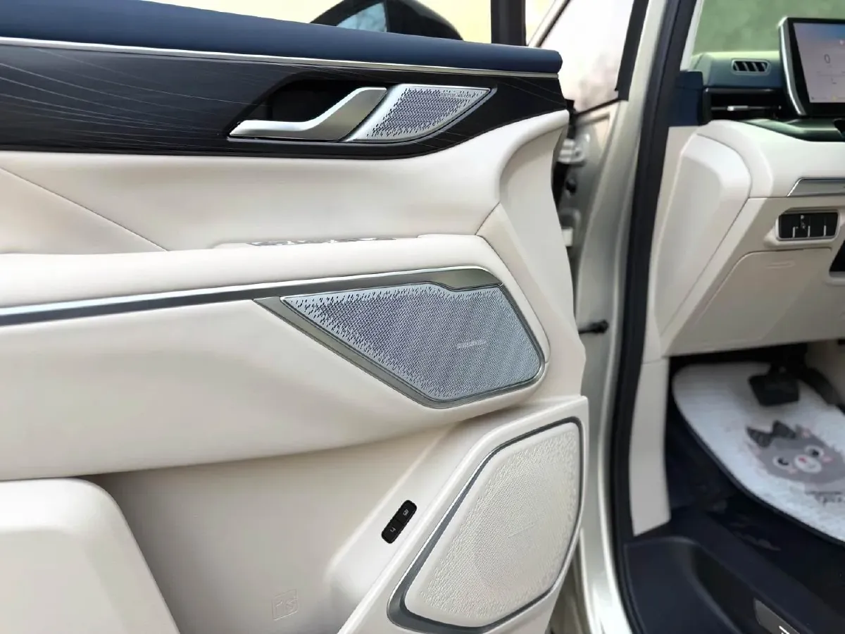 2024 Mercedes-Benz C Class 1.5T 204HP L4 9AT,autocango,china used car exporter,china ev exporter,chinese used car exporter,chinese used ev exporter