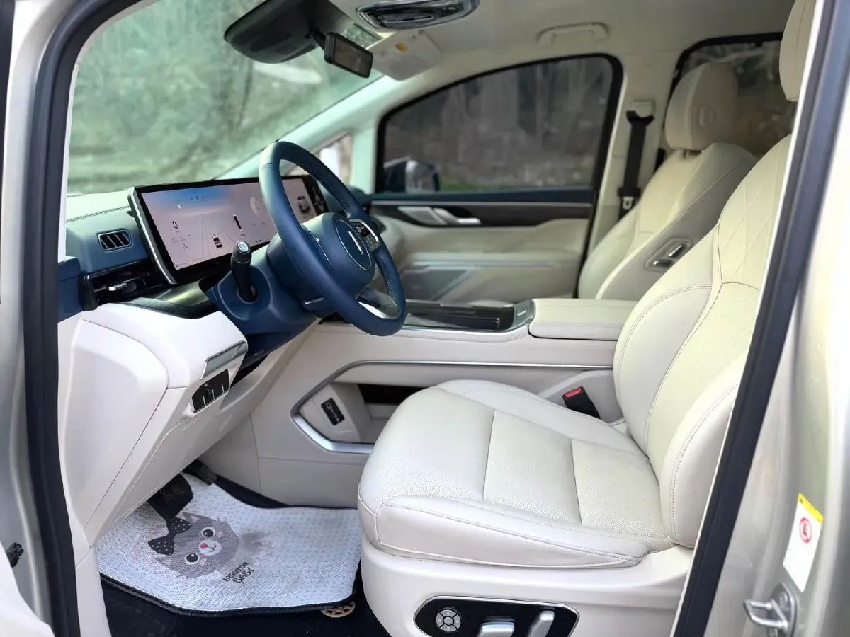 2024 Mercedes-Benz C Class 1.5T 204HP L4 9AT,autocango,china used car exporter,china ev exporter,chinese used car exporter,chinese used ev exporter