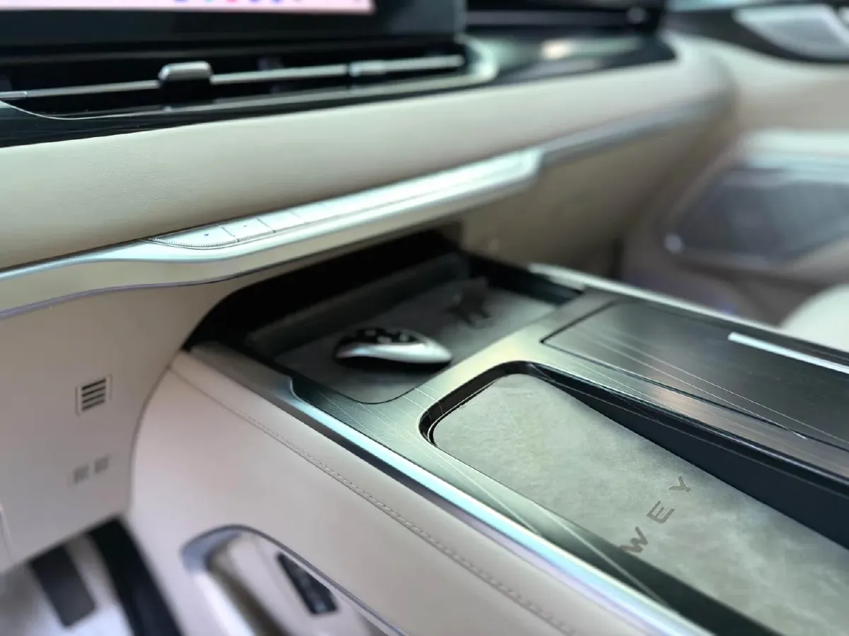 2024 Mercedes-Benz C Class 1.5T 204HP L4 9AT,autocango,china used car exporter,china ev exporter,chinese used car exporter,chinese used ev exporter