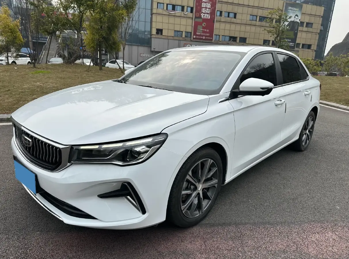 2023 Geely Emgrand 1.5L 127HP L4 CVT