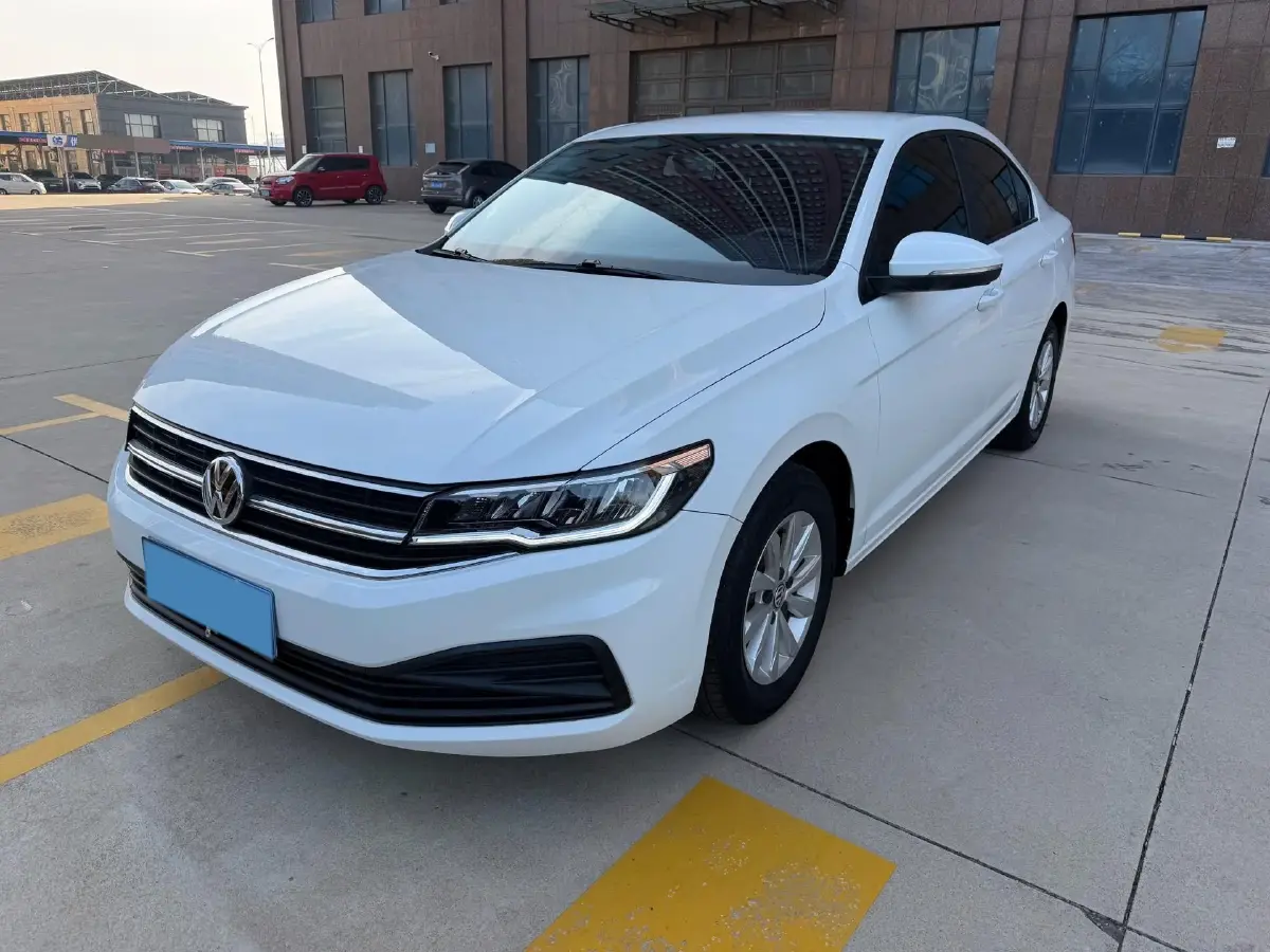 2020 Volkswagen Bora 1.5L 113HP L4 6AT