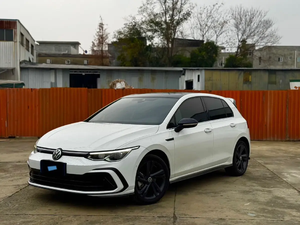 2021 Volkswagen Golf 1.4T 150HP L4 7DCT