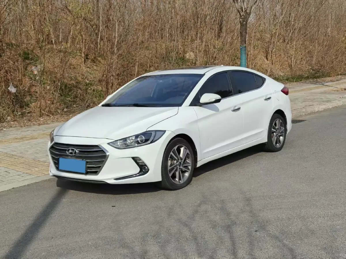 2016 Hyundai Elantra 1.6L 130HP L4 6AT