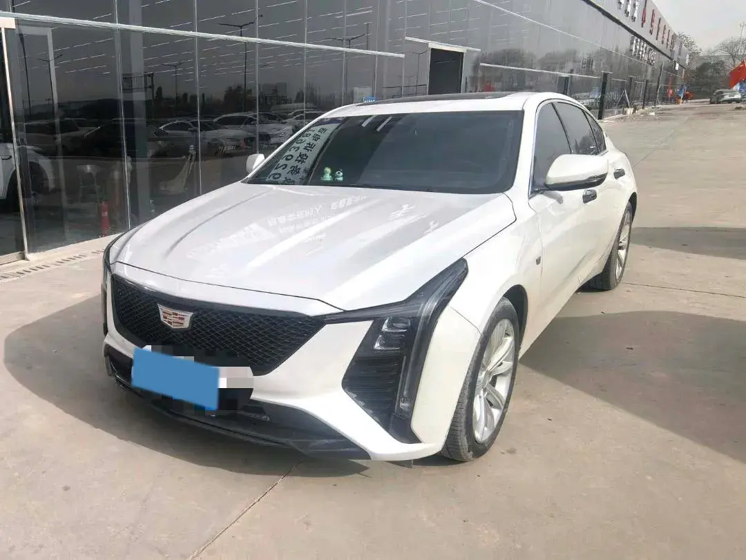 2024 Cadillac CT5 2.0T 237HP L4 10AT