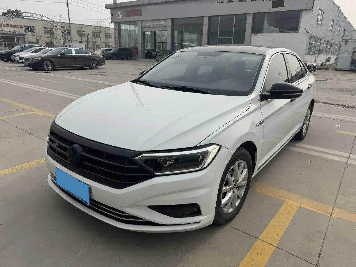 2020 Volkswagen Sagitar 1.4T 150HP L4 7DCT