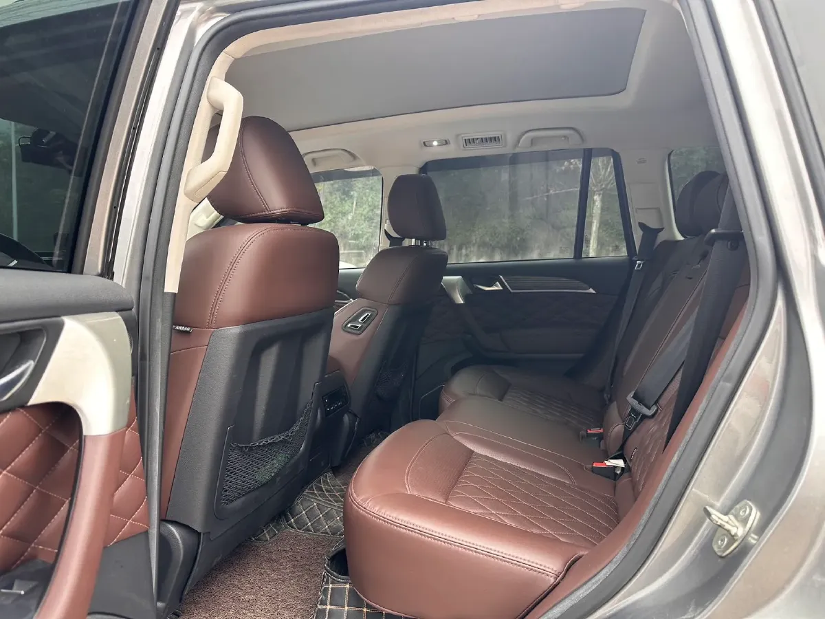 2020 Haval H9 2.0T 224HP L4 8AT,autocango,china used car exporter,china ev exporter,chinese used car exporter,chinese used ev exporter