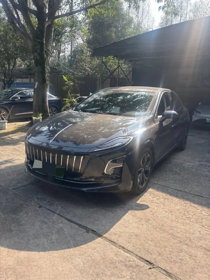 2022 HongQi E-QM5 BEV 54KWH