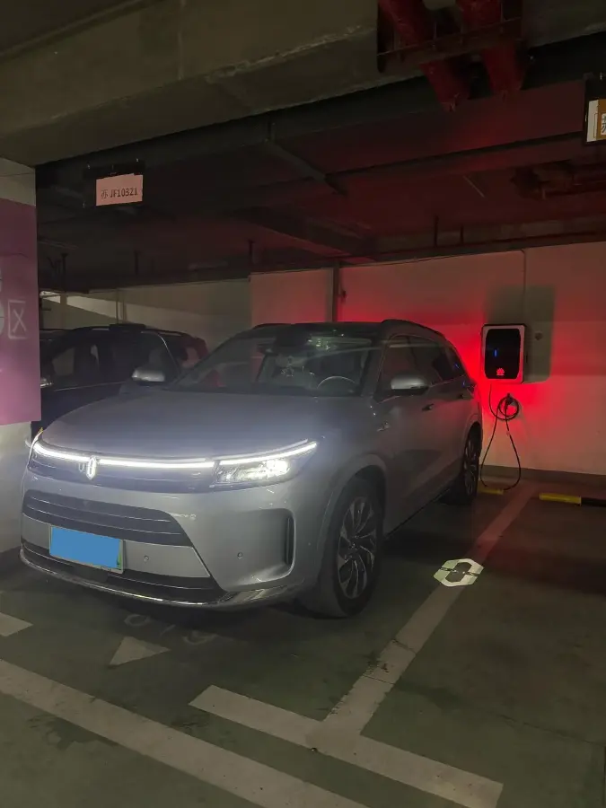 2024 AITO AITO M7 1.5T 152HP L4 REEV 40KWH