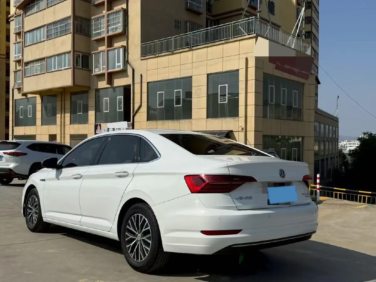 2019 Luxgen Grand 7 MPV 2.0T 188HP L4 6AT,autocango,china used car exporter,china ev exporter,chinese used car exporter,chinese used ev exporter
