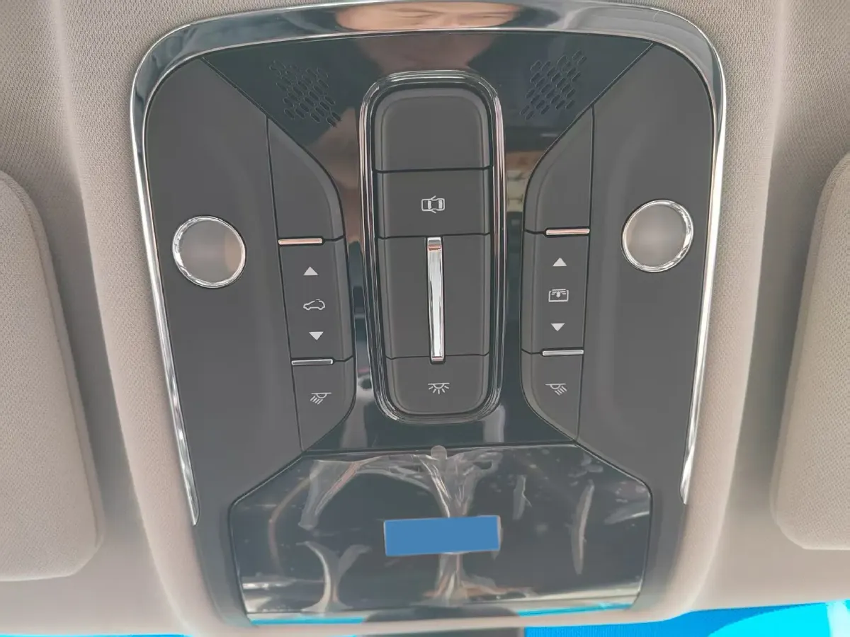 2020 Jetour X70 Coupe 1.6T 197HP L4 7DCT,autocango,china used car exporter,china ev exporter,chinese used car exporter,chinese used ev exporter