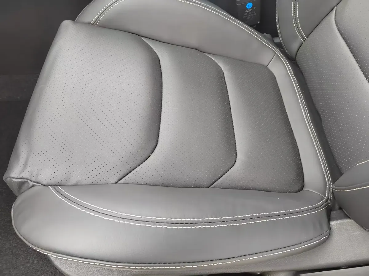 2020 Jetour X70 Coupe 1.6T 197HP L4 7DCT,autocango,china used car exporter,china ev exporter,chinese used car exporter,chinese used ev exporter