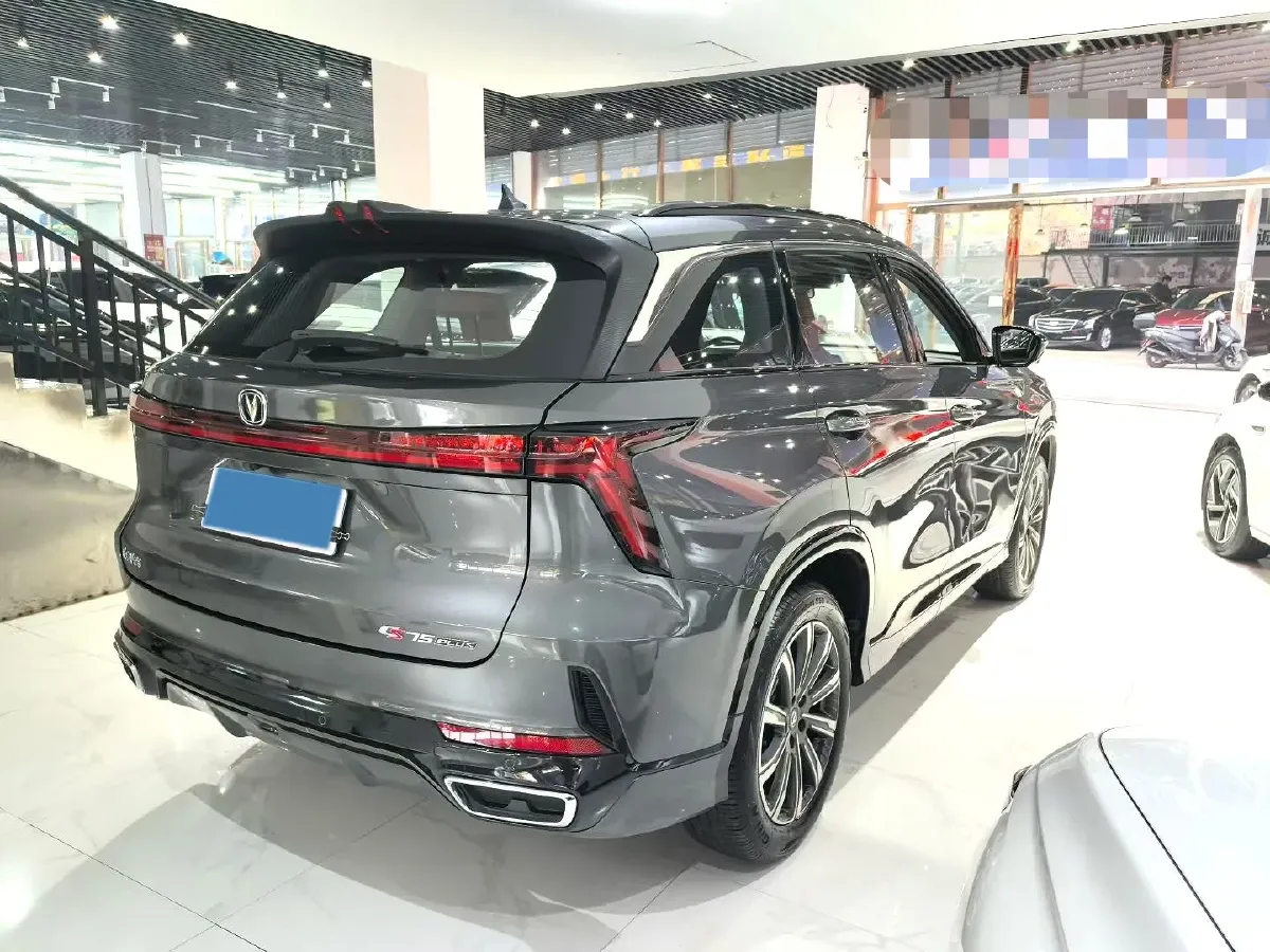 2024 ChangAn CS75 Plus 1.5T 188HP L4 8AT,autocango,china used car exporter,china ev exporter,chinese used car exporter,chinese used ev exporter