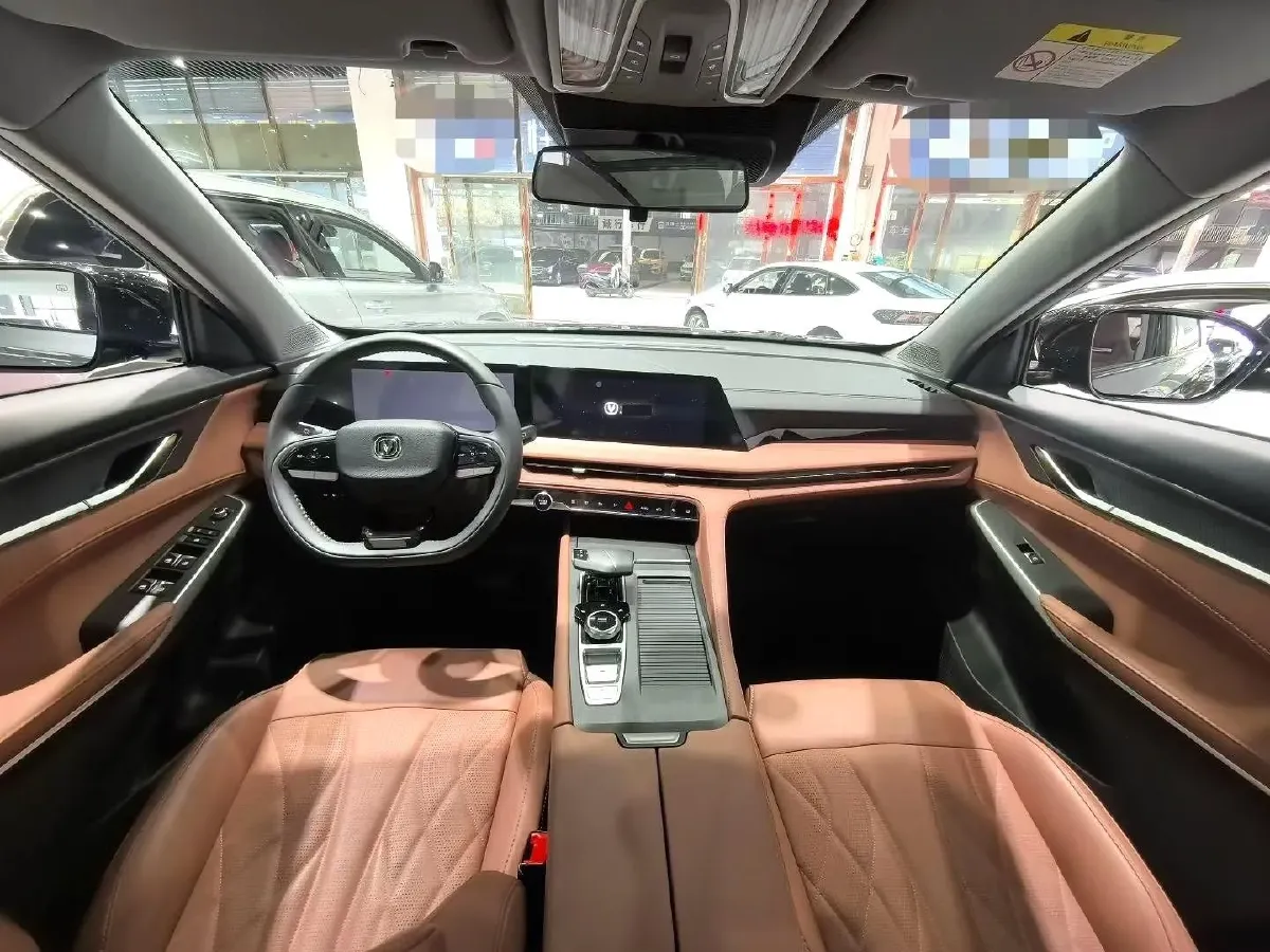 2024 ChangAn CS75 Plus 1.5T 188HP L4 8AT,autocango,china used car exporter,china ev exporter,chinese used car exporter,chinese used ev exporter