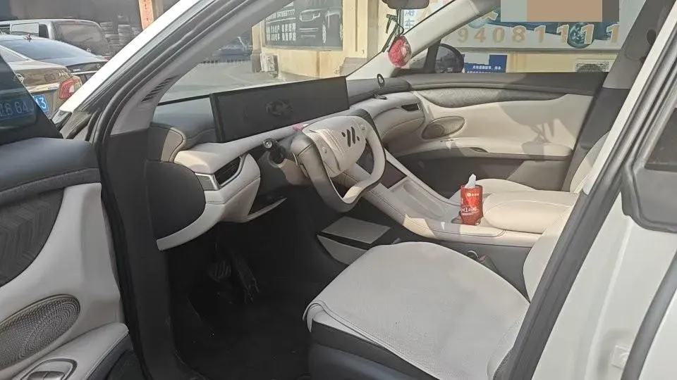 2025 IM LS6 BEV 75KWH,autocango,china used car exporter,china ev exporter,chinese used car exporter,chinese used ev exporter