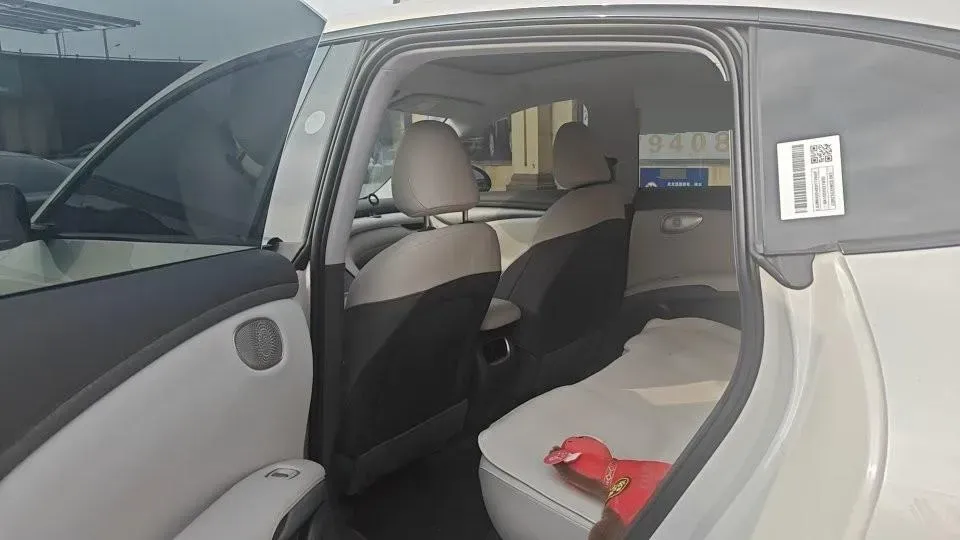 2025 IM LS6 BEV 75KWH,autocango,china used car exporter,china ev exporter,chinese used car exporter,chinese used ev exporter