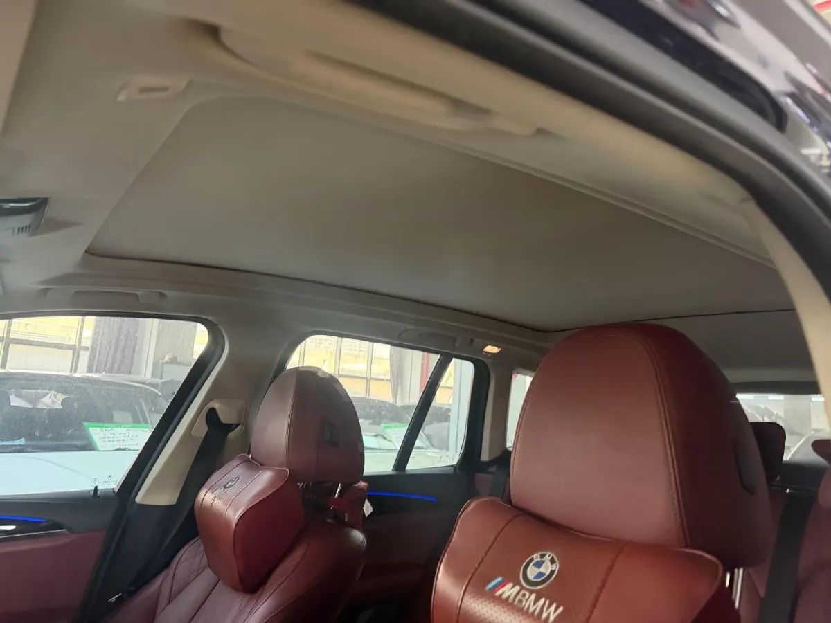 2022 BMW X3 2.0T 184HP L4 8AT,autocango,china used car exporter,china ev exporter,chinese used car exporter,chinese used ev exporter