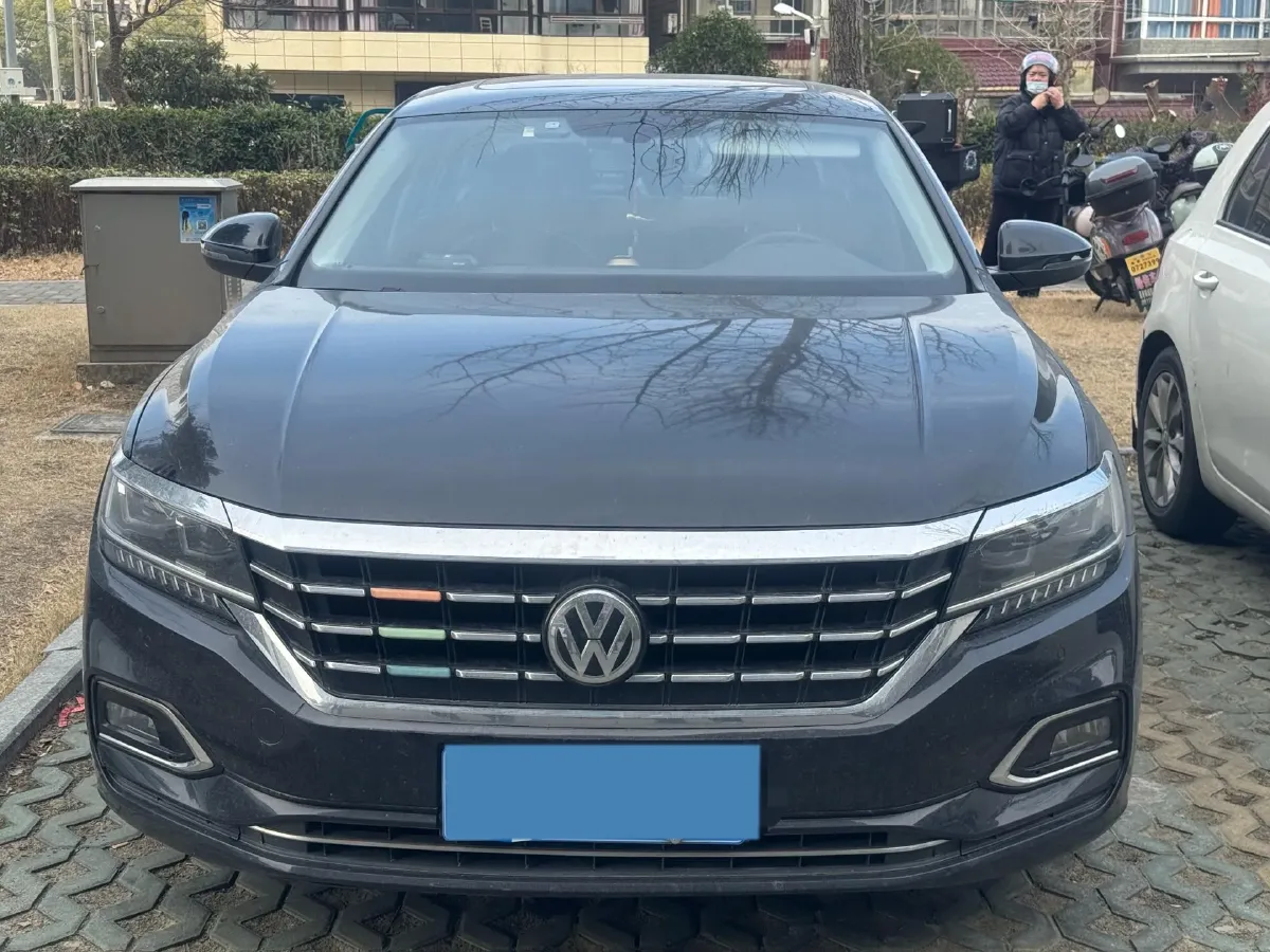 2019 Volvo V40 1.5T 152HP L4 6AT,autocango,china used car exporter,china ev exporter,chinese used car exporter,chinese used ev exporter