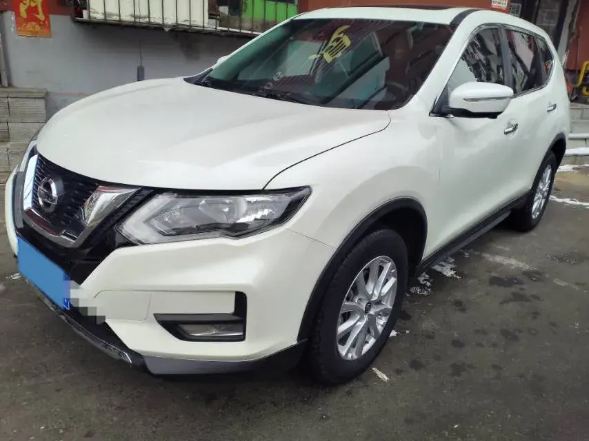 2021 Nissan X-Trail 2.0L 151HP L4 CVT