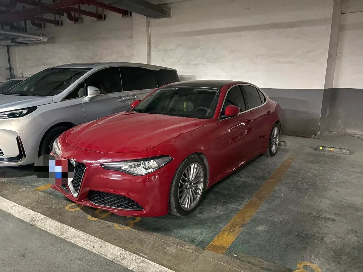 2017 Ford Mustang 2.3T 314HP L4 6AT,autocango,china used car exporter,china ev exporter,chinese used car exporter,chinese used ev exporter