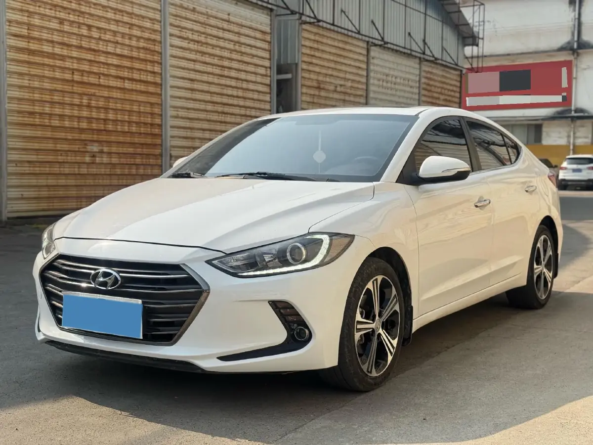 2018 Hyundai Elantra 1.4T 130HP L4 7DCT