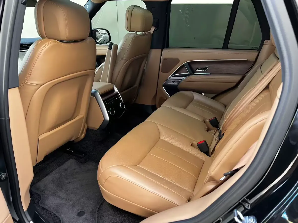 2024 Land Rover Range Rover 3.0T 360HP L6 8AT,autocango,china used car exporter,china ev exporter,chinese used car exporter,chinese used ev exporter